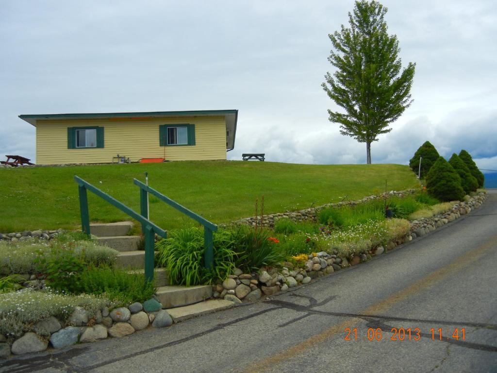 Pleasant View Motel Summerland Exterior foto