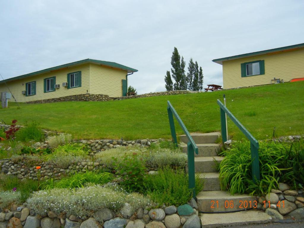 Pleasant View Motel Summerland Exterior foto